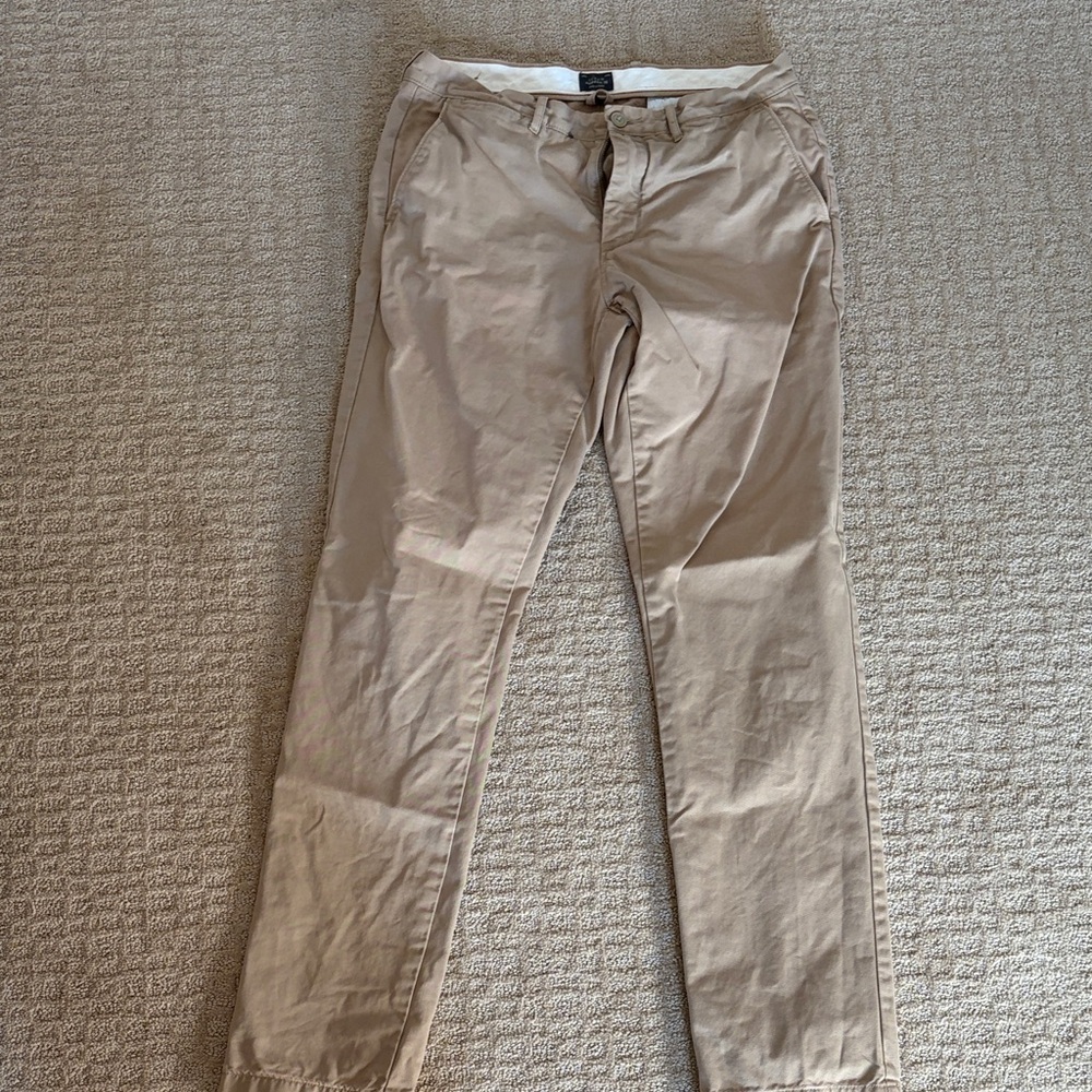 J. Crew Men's Chinos in Khaki Tan